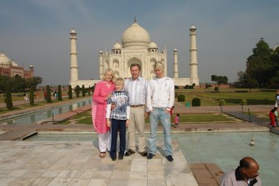 Vi Taj Mahal